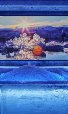 Die Eis Lounge mit großem Eisbecken für eine angenehme Abkühlung nach dem Saunagang.