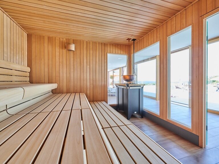 Textilsauna bei Tageslicht